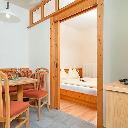 Hubertushof Hotel Latschach ober dem Faakersee ภายนอก รูปภาพ