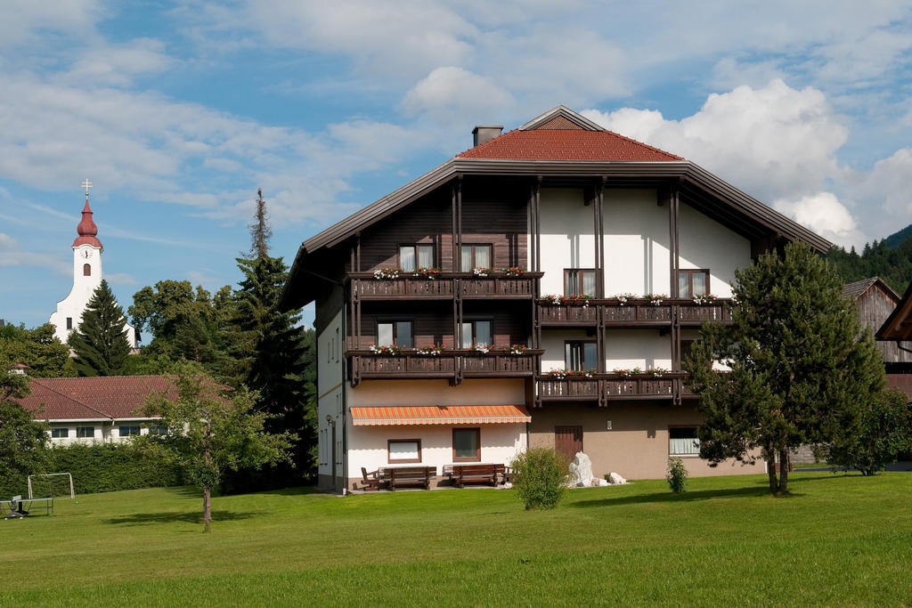 Hubertushof Hotel Latschach ober dem Faakersee ภายนอก รูปภาพ
