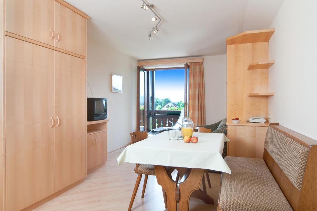 Hubertushof Hotel Latschach ober dem Faakersee ห้อง รูปภาพ
