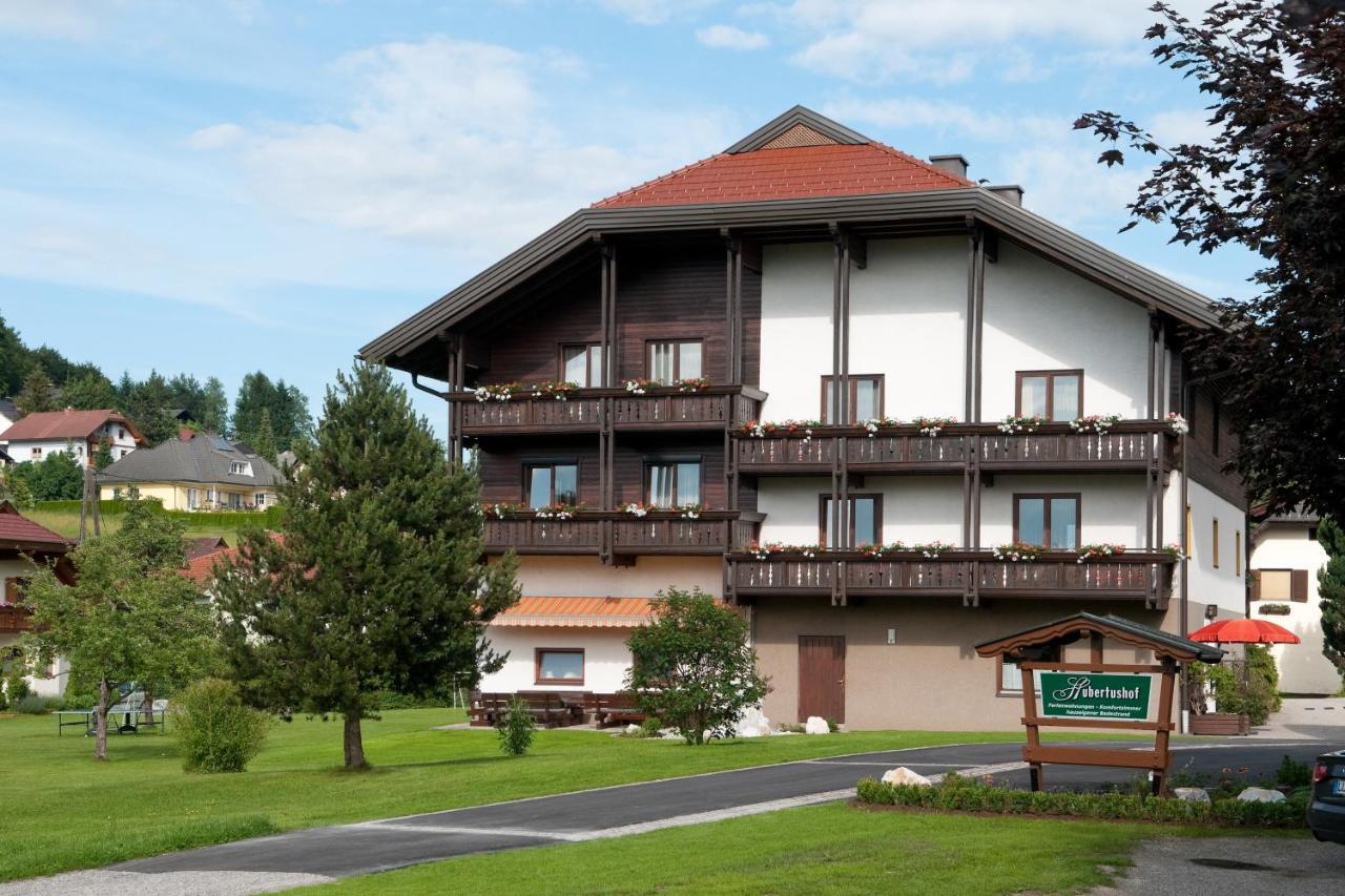 Hubertushof Hotel Latschach ober dem Faakersee ภายนอก รูปภาพ